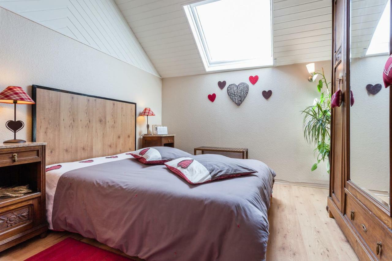 Hotel La Rose Trémière à Wintzenheim-Kochersberg Extérieur photo