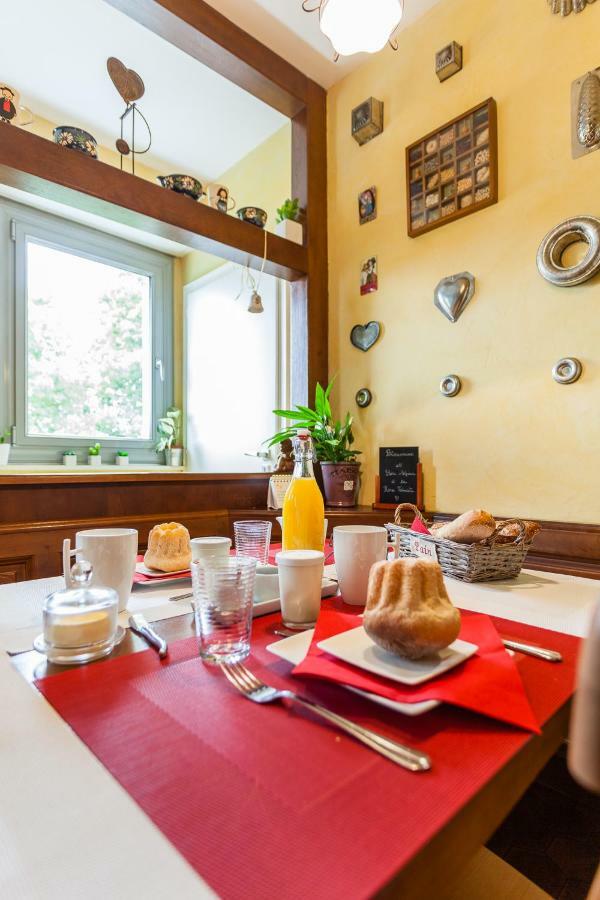 Hotel La Rose Trémière à Wintzenheim-Kochersberg Extérieur photo